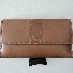 Vintage Coach Whiskey Trifold Leather Wallet